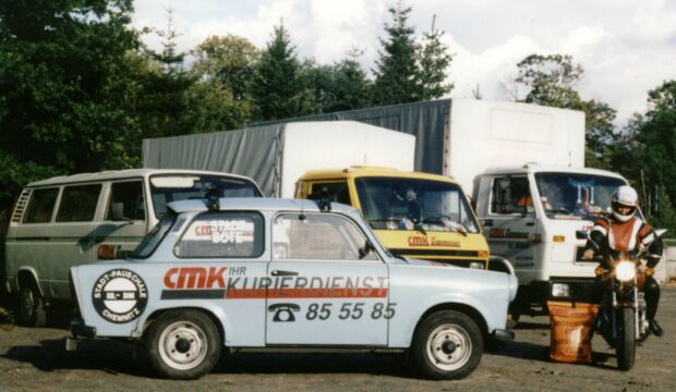 The CMK courier service began with these vehicles, Trabant 601, VW T3, VW LT28, MAN 8.150