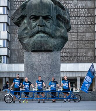 Cycling trip as a team event to the Karl Marx Monument in Chemnitz