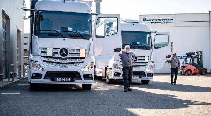 Vehicle acceptance for hazardous goods transport throughout Europe with motorised vehicles